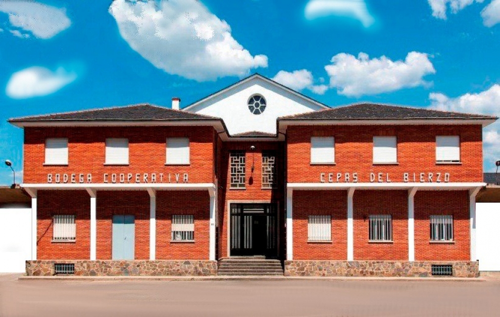cepas_del_bierzo_fachada