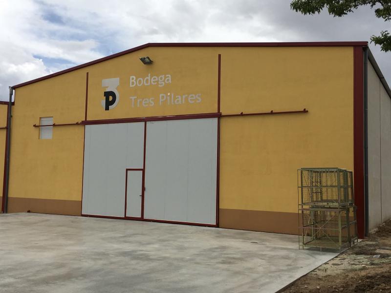 bodega3pilares_fachada