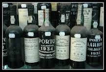 News image How do you open a bottle of Porto?