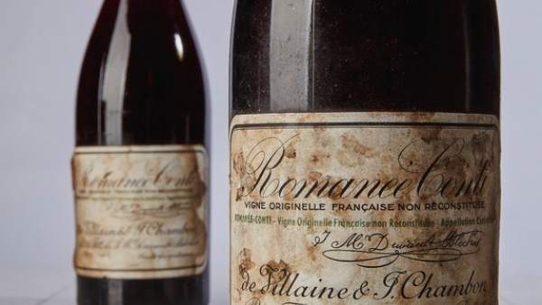 News image 482.000 euros es el precio pagado por una botella de vino francés en una subasta